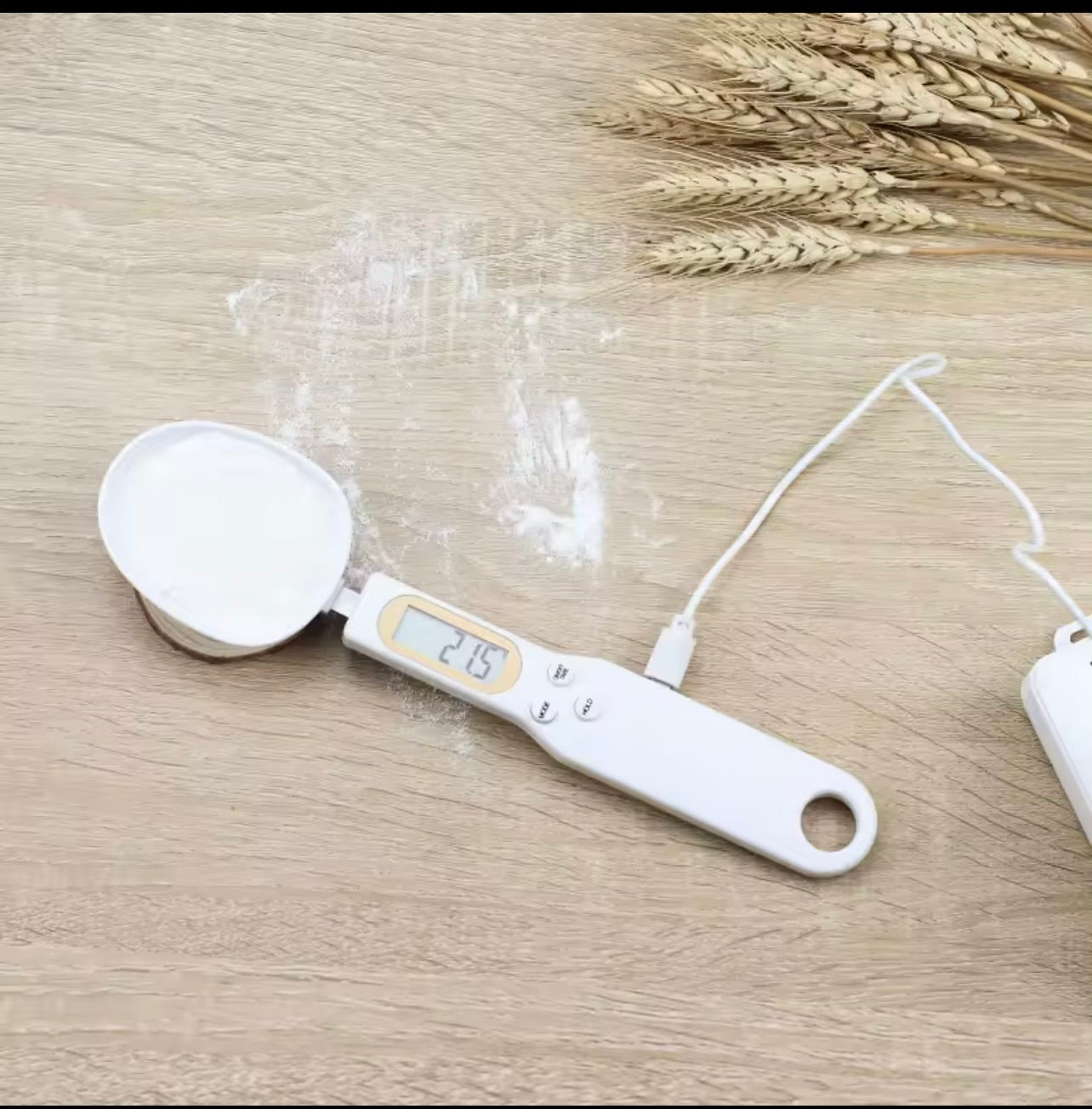 1pcs Electronic Measuring Spoon Scale Kitchen Tools Portable Electronic Scale LCD Digital Measuring Food Digital Spoon Scale