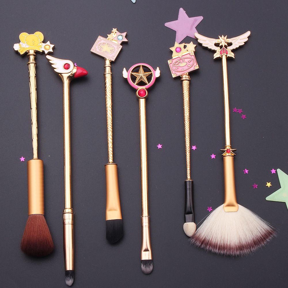 Sakura Anime Makeup Brush Set - 6 Brushes for Beginners