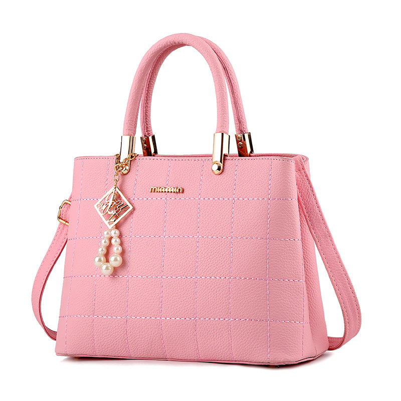 European and American Simple Hair Ball Handbags