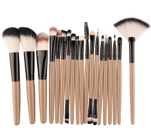Makeup Tool Set with 18 Brushes